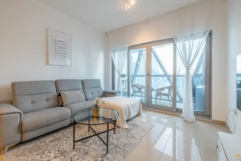1BR Apartment Central DIFC Damac Park Tower - BMG-APT-0114 — photo 2