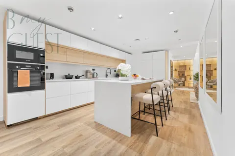 Mesmerizing 3BR+Maid's Vacation Home BMG-APT-325 — photo 10