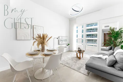 Upgraded 2BR Close to Metro and Marina Walk  - BMG-APT-375 — photo 1